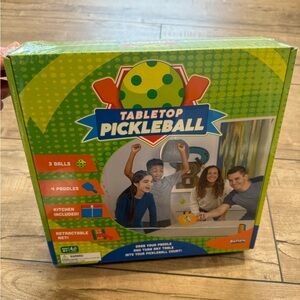 🎄🎅🏻🎄NIB, Tabletop Pickleball Game